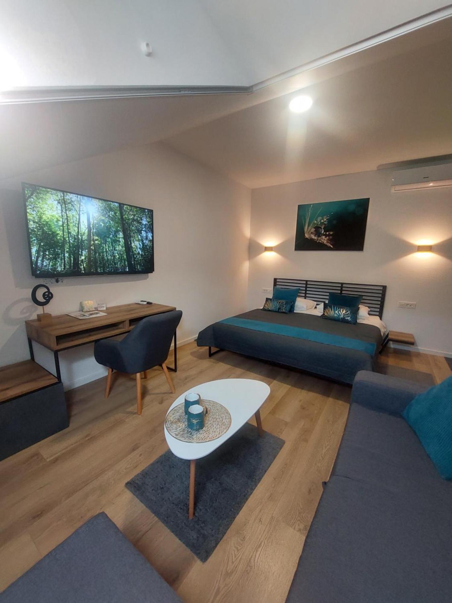 Comfort Suites Velika Gorica Exterior foto